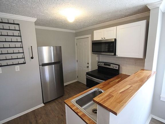 4th image of 508 S Highland Park Ave