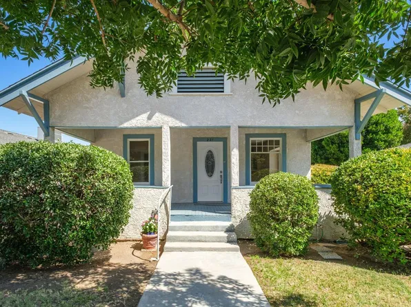 221 Woodworth Ave, Clovis, CA 93612