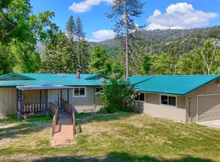 3028 Triangle Park Rd, Mariposa, CA 95338