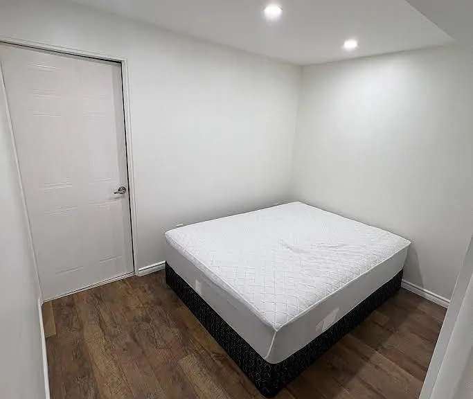 154 Oakcrest Dr #BASEMENT — Photo 6