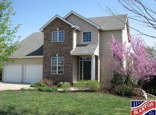 3704 Persimmon Cir, Manhattan, KS 66503