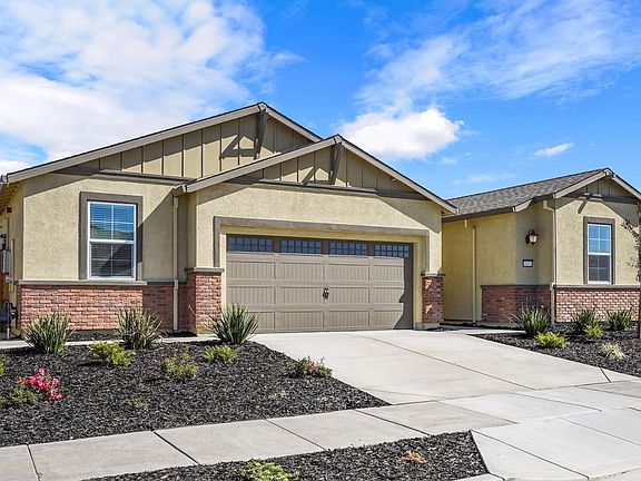 2nd image of 2093 Rustic Oak Lane