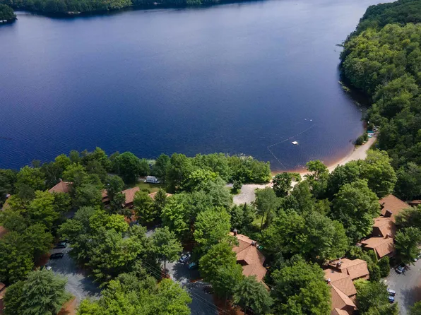 31 Bay Tree Lane, Grantham, NH 03753