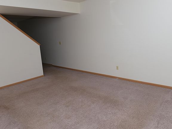 5th image of 744 Ravoux Rd #702
