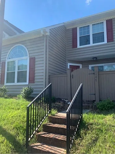 1107 Settlement Dr #1 Photo 1
