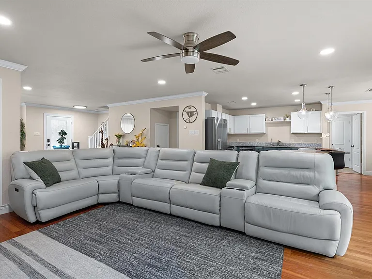 1509 Shady Creek Trl — Photo 9