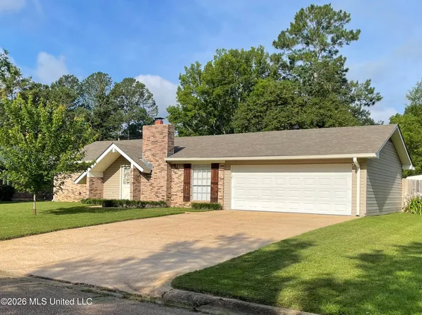 225 Salem Sq, Ridgeland, MS 39157