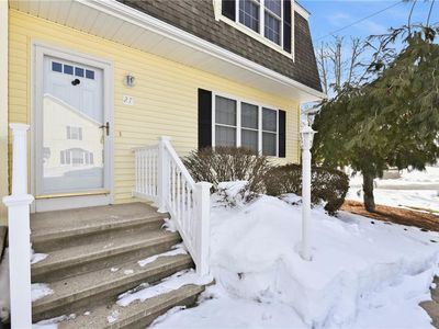 27 Hyde Ave, Pawtucket, RI, 02861