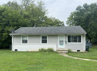 2204 Saint Mark Rd, Greensboro, NC 27403