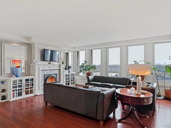 22700 Garrison St APT 706, Dearborn, MI 48124