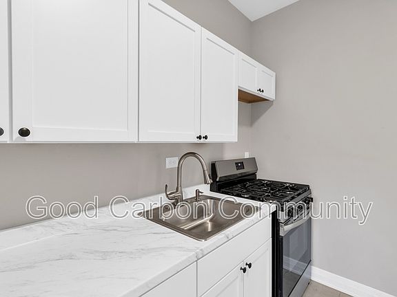 3rd image of 77 Richmond Ave APT 8
