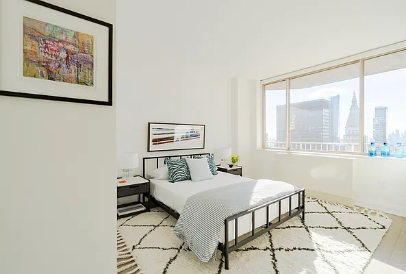 Rented by Greystar | media 1