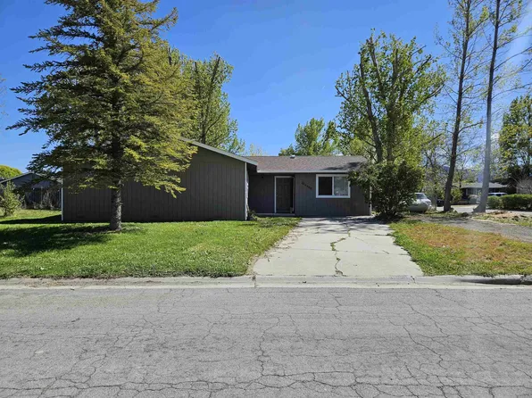 709 Willow St #880, Susanville, CA 96130
