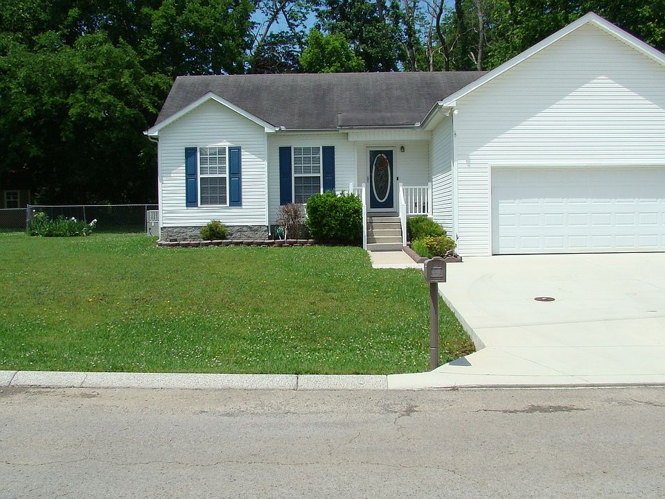 1st image of 118 Lorien Cir