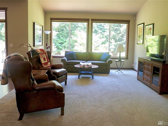 5th image of 4502 24th St SE