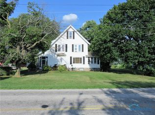 23552 Pemberville Rd, Perrysburg, OH 43551