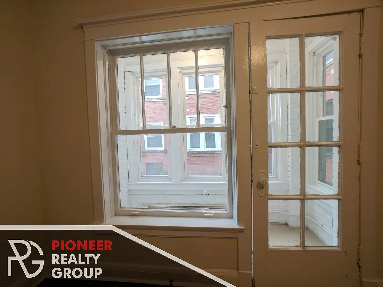 2 bed, 1000 sqft, $2,895 — Photo 4