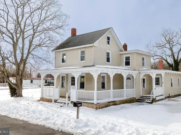 2533 High St, Port Norris, NJ 08349
