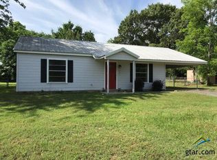 205 W Rutherford St, Mt Vernon, TX 75457