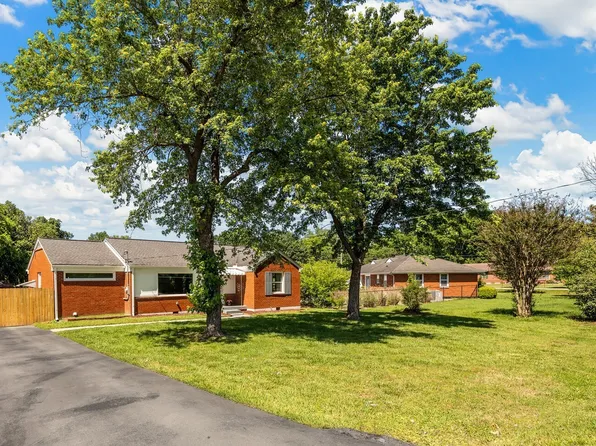 2118 Crystal Dr, Nashville, TN 37210