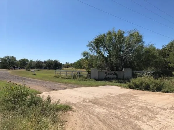 69 Blue Quail Dr, Encinal, TX 78019