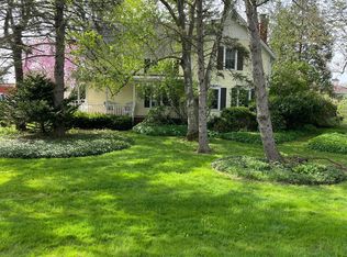 8158 Dryden Rd, Almont, MI 48003