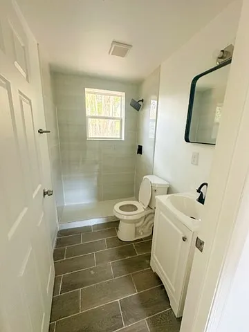 Moore Homes - 1845 Fletcher — Photo 3