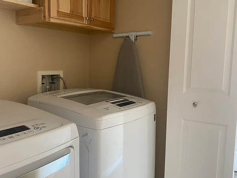 8621 Augusta Cir — Photo 21