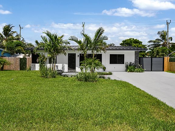 5th image of 3141 NE 14th Avenue