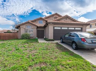 9254 Middlefield Dr, Riverside, CA 92508