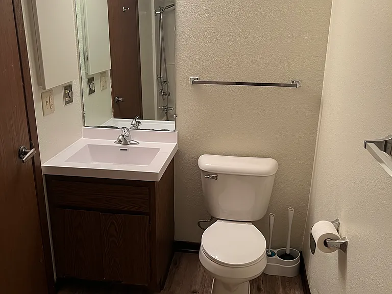 409 Washington St #5C — Photo 7