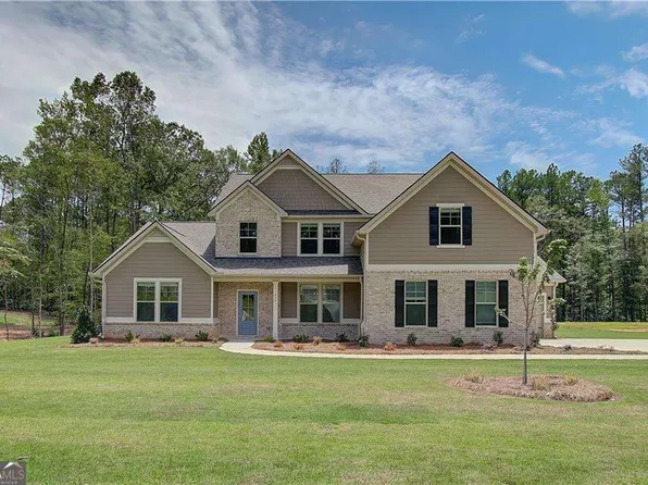 155 Cooper Cv E, Fayetteville, GA 30215