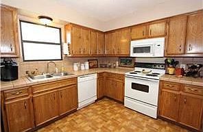 2nd image of 209 Snyders Trl