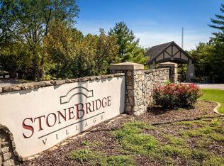 142 Beechwood Dr, Reeds Spring, MO 65737