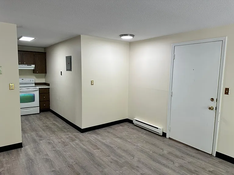 14C Mayberry Dr #3 — Photo 5