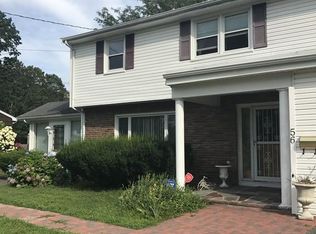 56 Rainbow Cir, Brockton, MA 02301