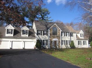 54 Lounsbury Dr, Raynham, MA 02767