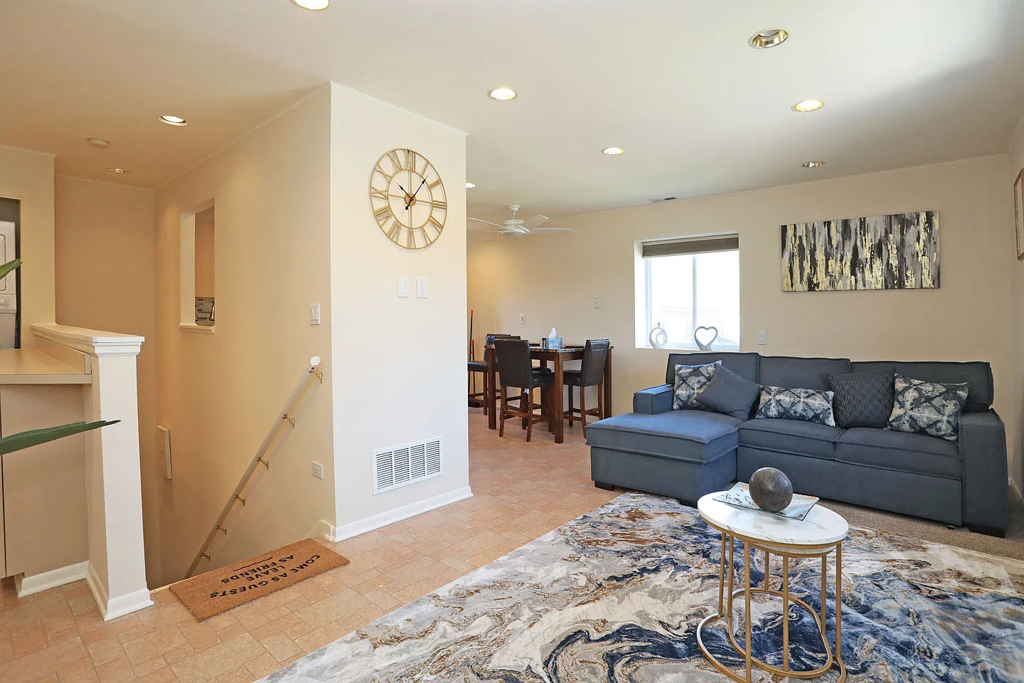 1 bed, 1067 sqft, $2,500 — Photo 2