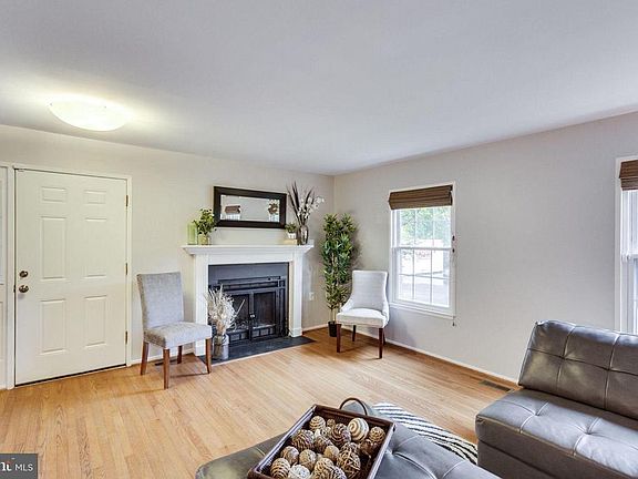 4th image of 3872 Marquis Pl
