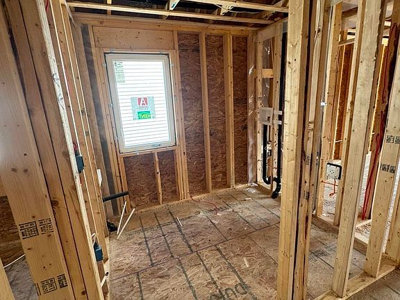 5th image of 150 Terrastone Rdg