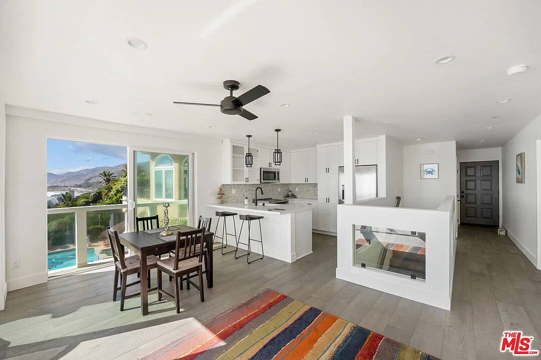 3 bed, 2.0 bath, 1400 sqft, $7,500 — Photo 4