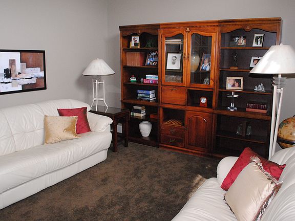 5th image of 8508 Eaton Dr