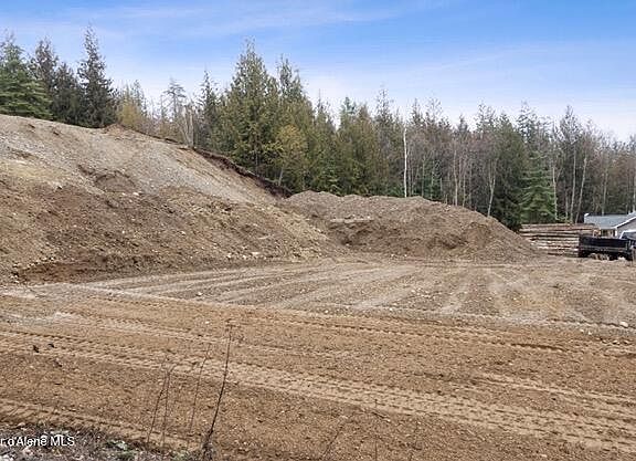 3rd image of 99 Big Burl Rd