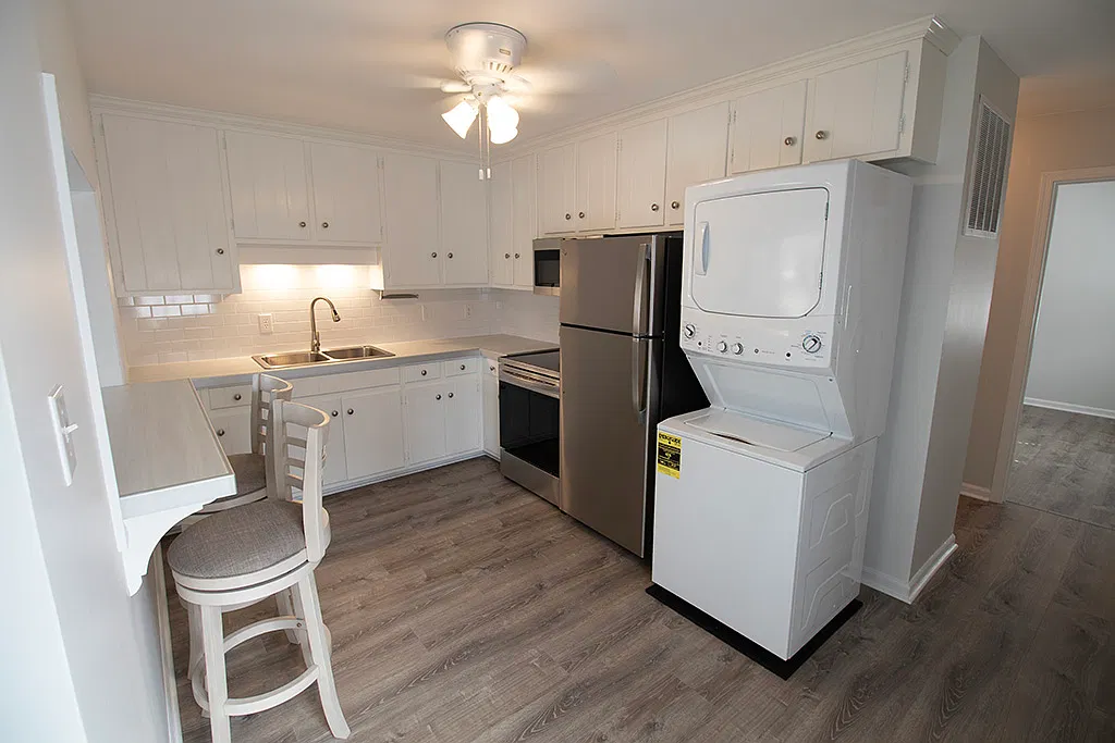1 bed, $1,050 — Photo 3