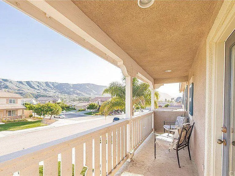 19690 Berrywood Dr — Photo 37