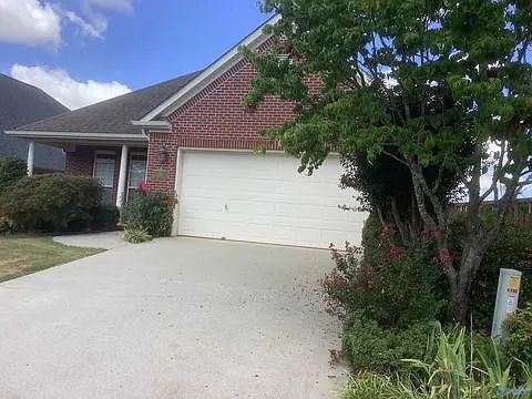 2nd image of 134 Canterbury Dr