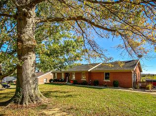 602 E 3rd St, Perryville, KY 40468