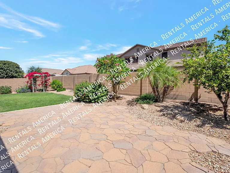 21442 E Saddle Ct — Photo 24