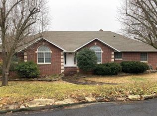50 Table Rock Dr, Holiday Island, AR 72631