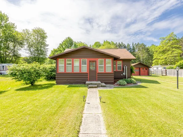 7555 Taft Rd, Mecosta, MI 49332